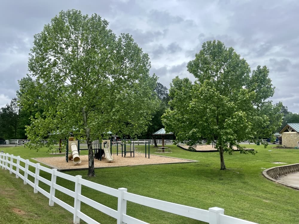 Ridge Lake Shores: Read about this month's featured neighborhood in Montgomery