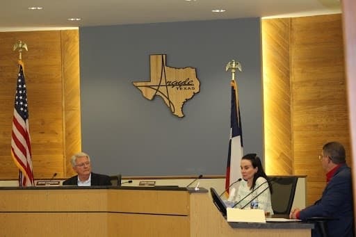 Argyle Mayor Bryan Livingston receives no-confidence vote from council