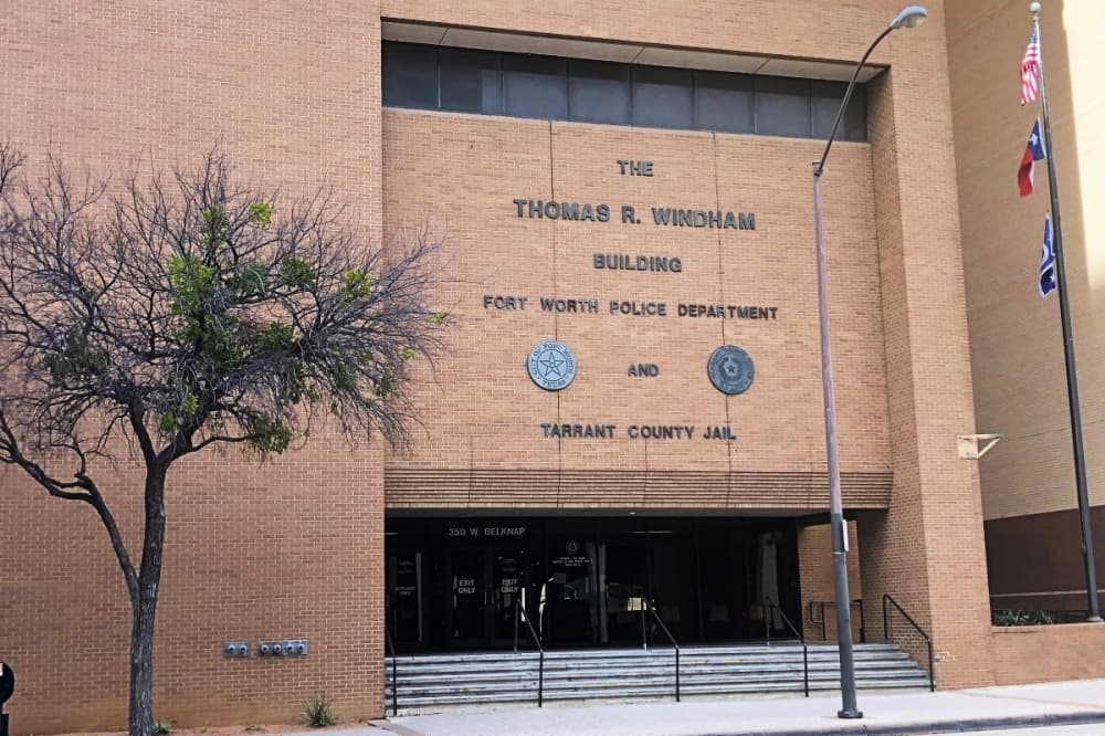 Tarrant County expands qualifying charges for mental health jail diversion center