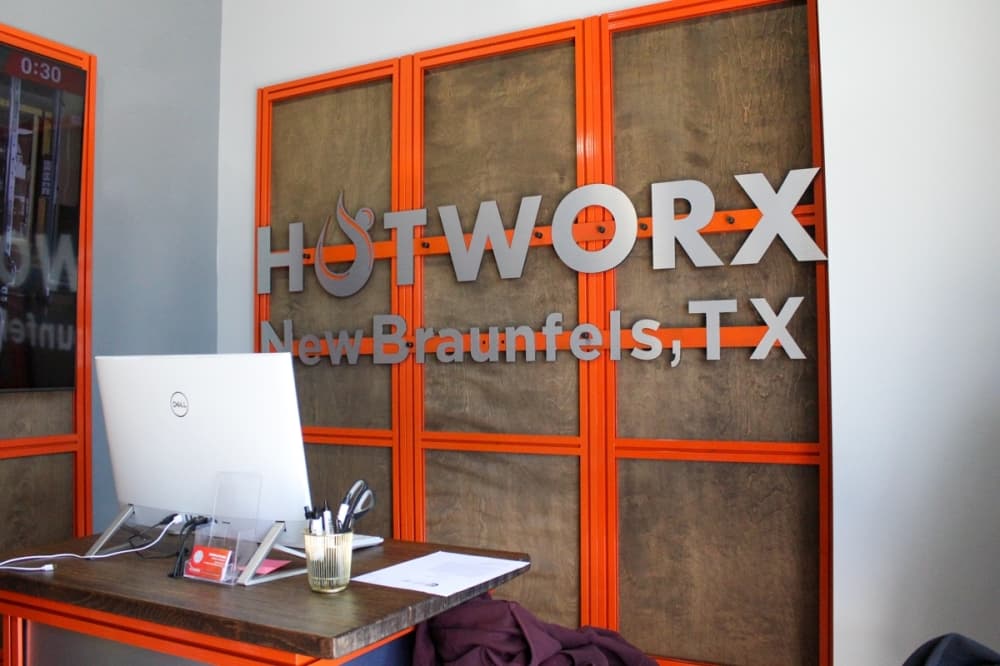 Hotworx Creekside