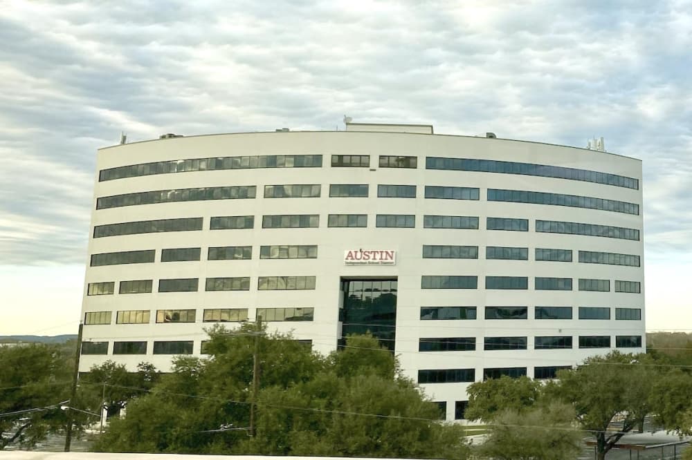 Austin ISD to vote on TEA proposal, new negotiations made 