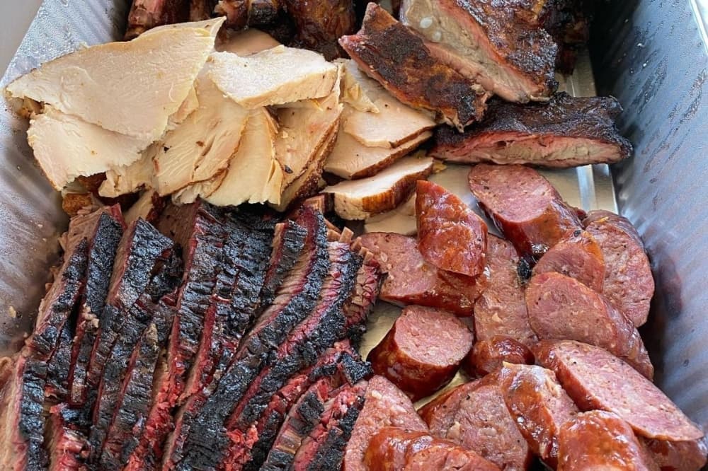 Mama's Texas Smokehouse relocates from Katy to Houston's Lyric Market