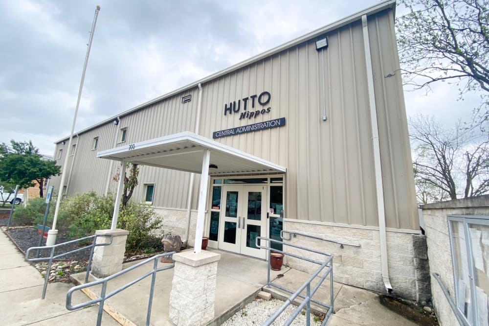 Hutto ISD compensation plan for 2023-24 includes 3% raises for all staff