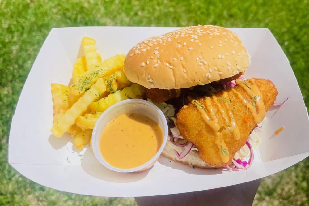 The Food Zone Grand Texas welcomed MMM Crab—which serves Vietnamese cuisine, burgers and seafood—on May 5-7.(Courtesy MMM Crab)