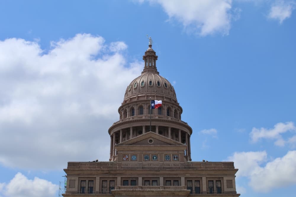 Chapter 313 replacement bill would exclude renewable energy companies