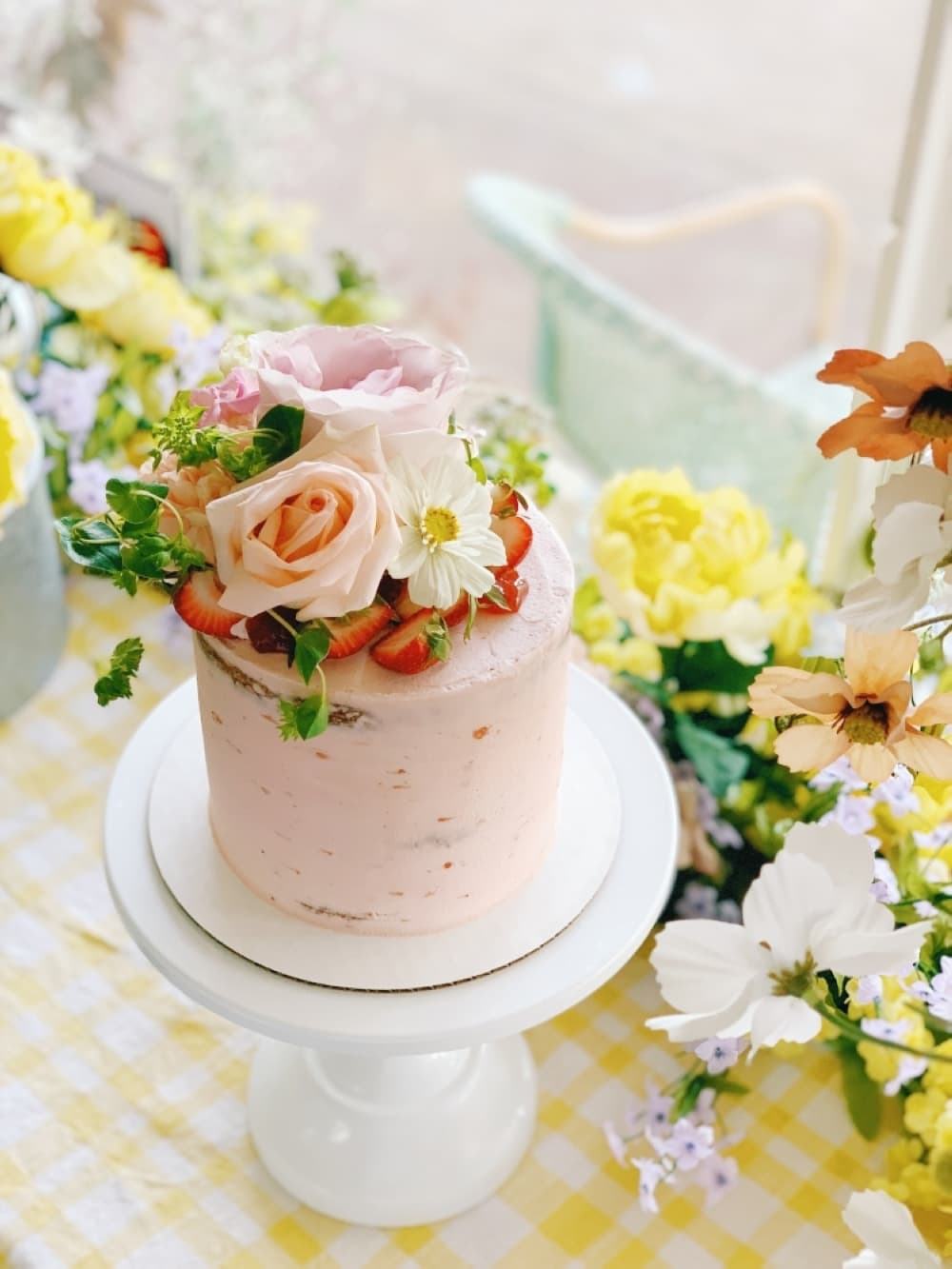 Alongside its storefront, the bakery makes cakes for weddings and weekend orders. (Courtesy Buttercup Bakery)
