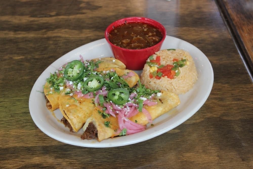 New airline hub, tacos, live music: 5 trending stories in Dallas-Fort Worth