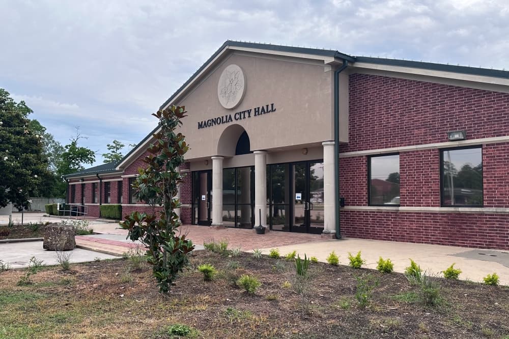Magnolia City Council hears progress update on water wells