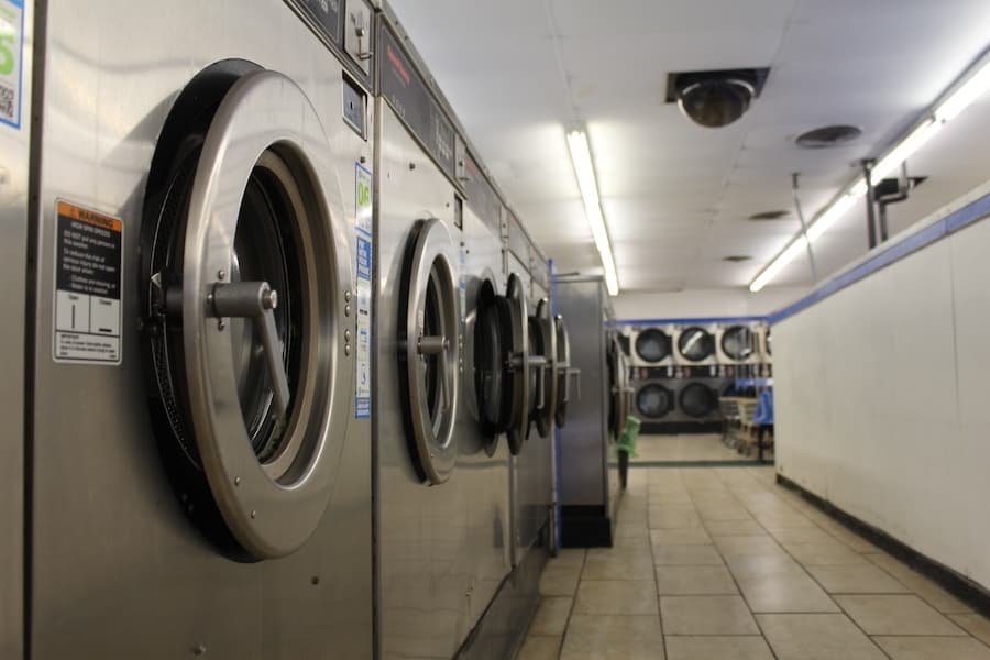 Eco-friendly service Goodbye Laundry opens in downtown San Marcos