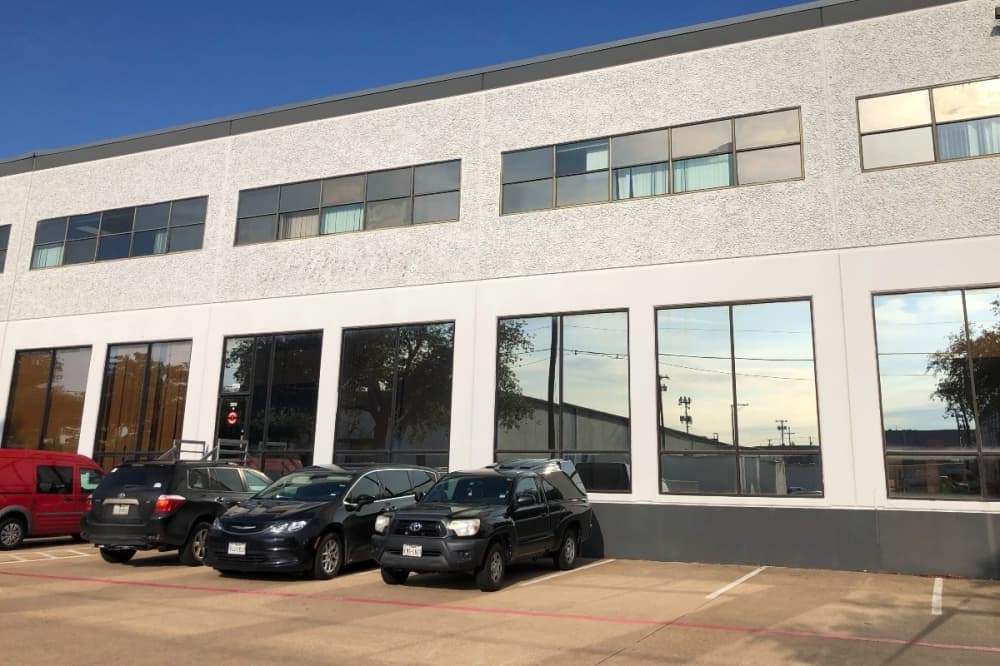 Metro One Courier delivers transportation services to Grapevine