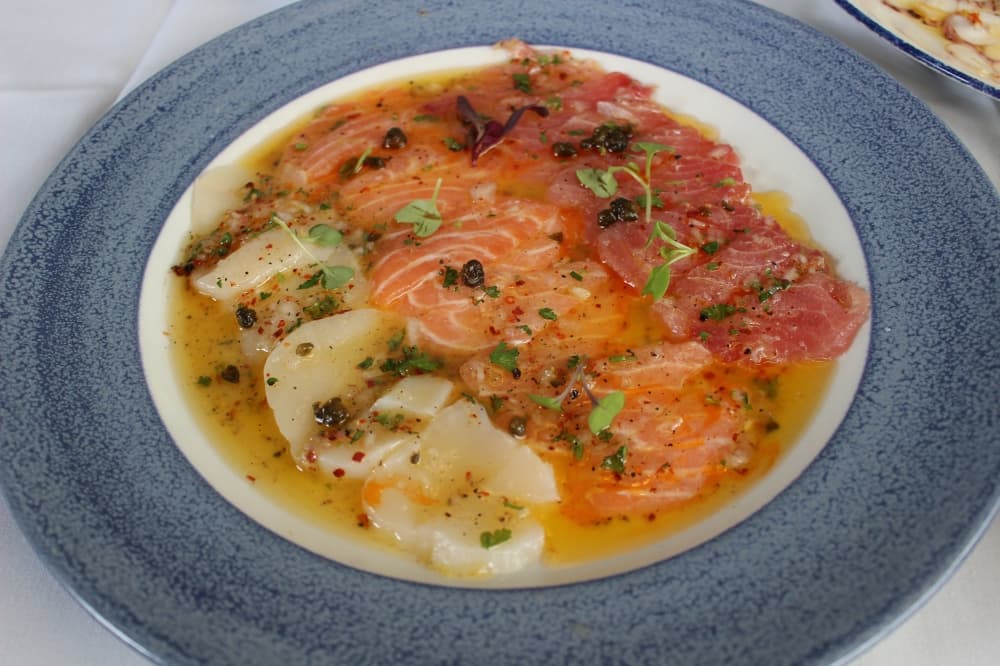 The pesce crudo ($XX) is made of salmon, tuna, and scallops in a zesty olive oil sauce.