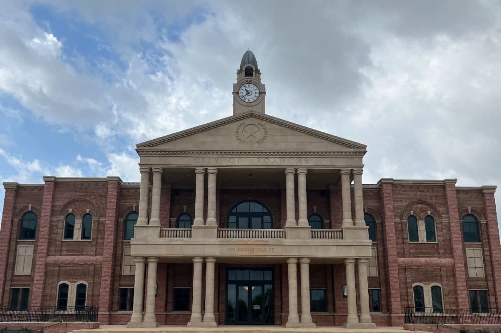 New staffing hours approved for Roanoke city hall