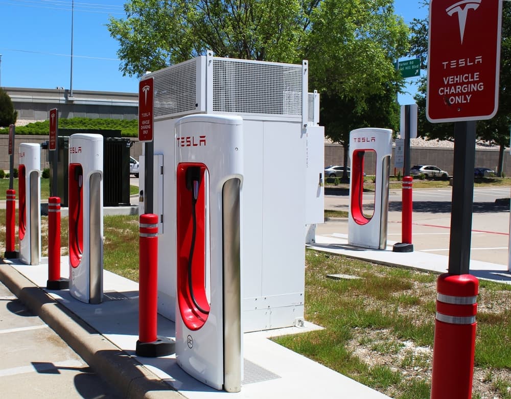 Public charging stations fall into one of two categories: Level 2 or Level 3. Level 2 charging stations will fill most electric vehicles in four-five hours. A Level 3 fast charger will charge a vehicle in around 30 minutes. (Michael Crouchley/Community Impact)