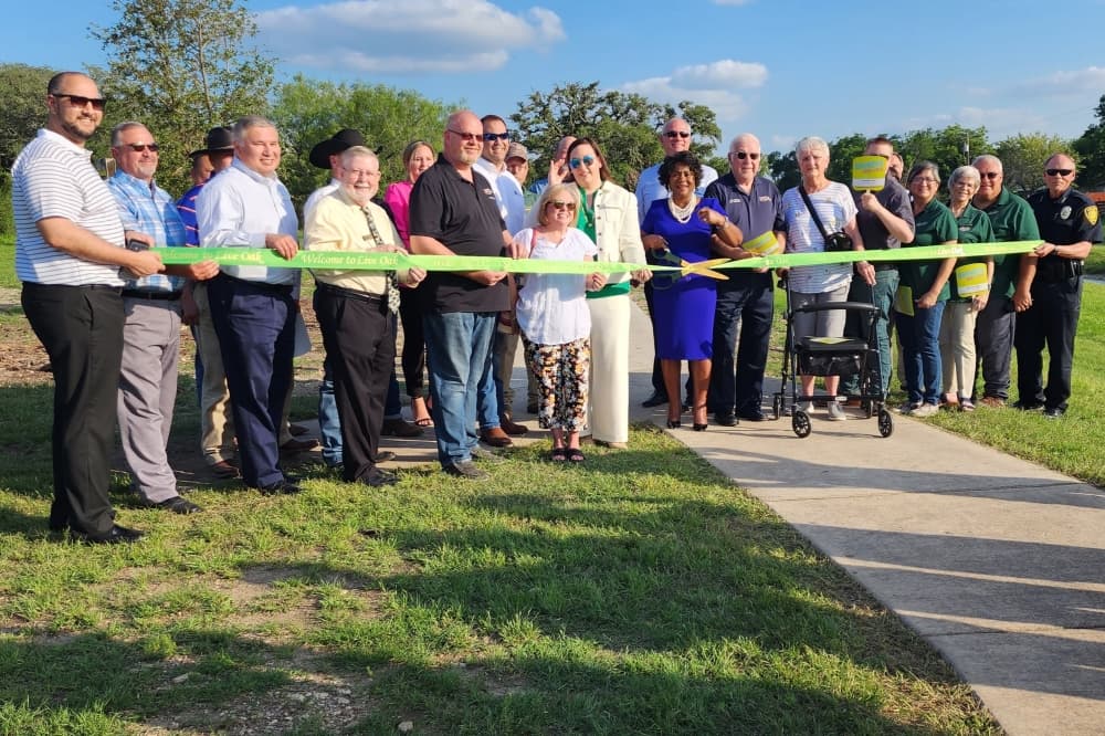 Live Oak opens new trail at Main City Park