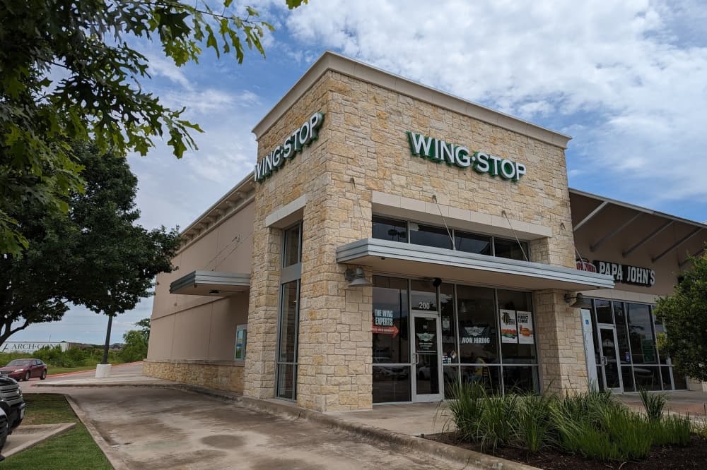 Wingstop opens new restaurant in Hutto