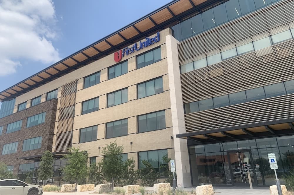 First United Bank opens new Plano branch