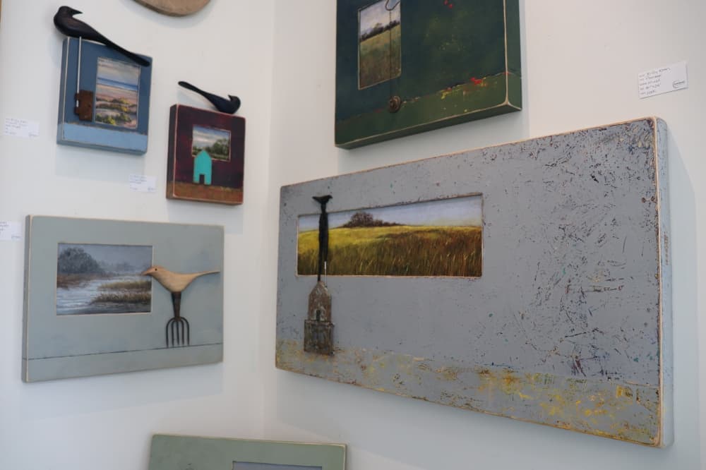 The walls hold both traditional and multimedia pieces using objects as art. (Zara Flores/Community Impact)