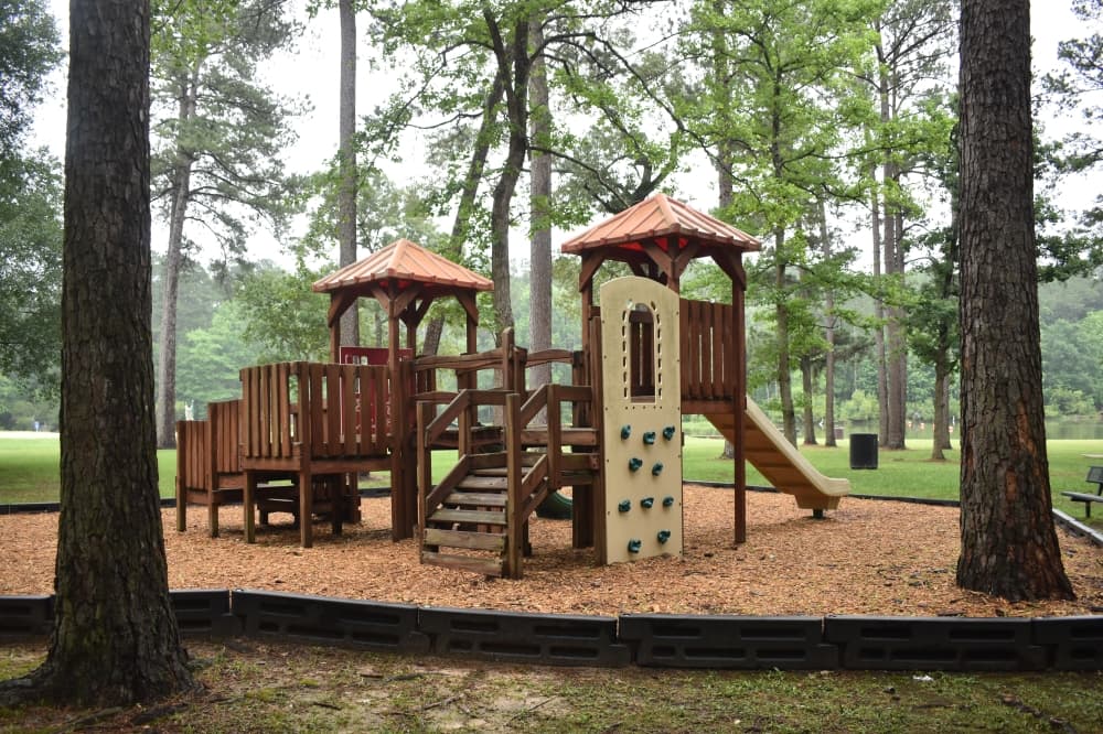 $760,000 homes: Learn more about this month's featured neighborhood, Indigo Lake Estates