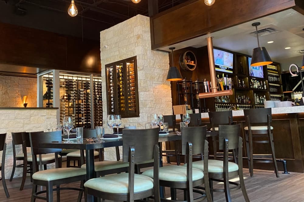 Avanti Italian Kitchen and Wine Bar’s The Woodlands-area locations undergoing rebranding