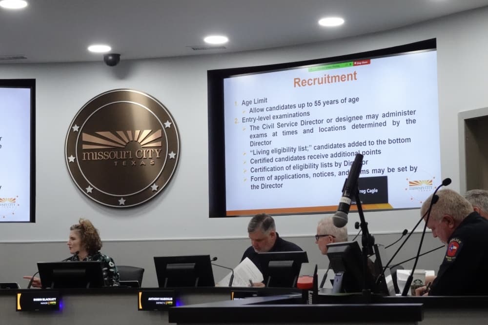 Missouri City special counsel reviews police department's standards for applicants, testing