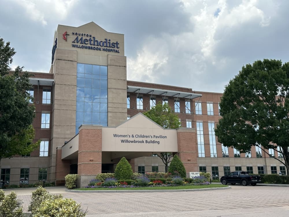 An exterior photo of Houston Methodist Willowbrook Hospital 