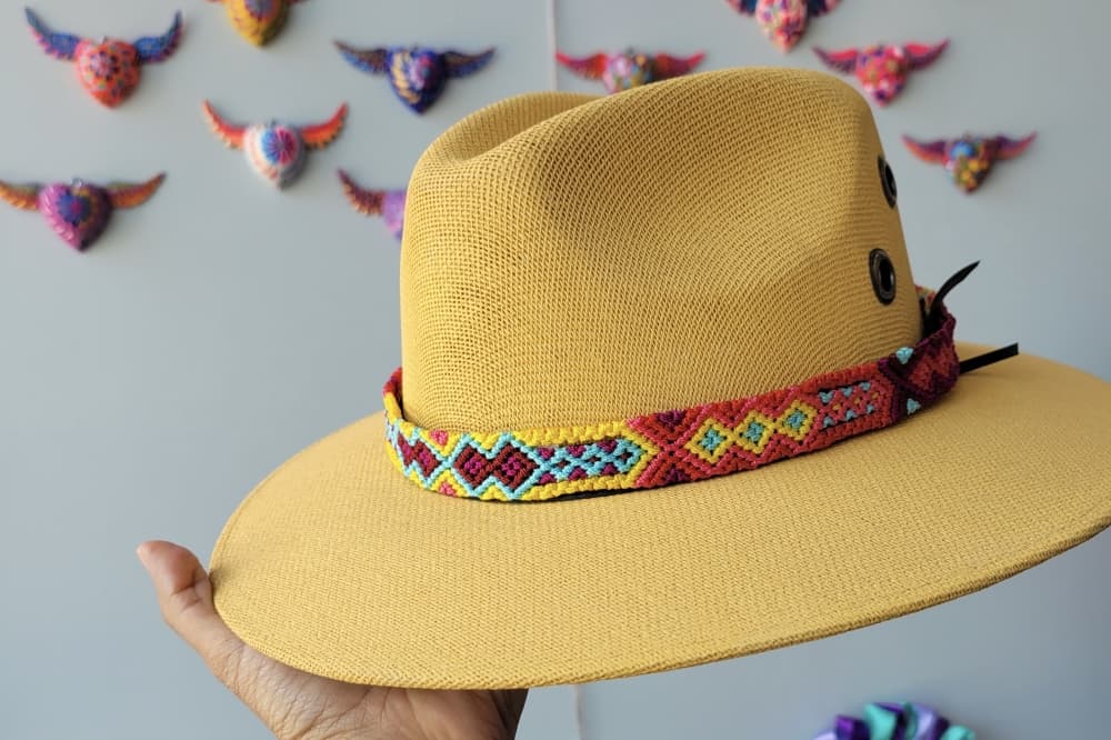 Origen Artesania Unica, 11200 Broadway St., Ste. 1380, a textile and craft shop selling goods made by Mexican artists, opened April 2. (Courtesy Origen Artesania Unica)