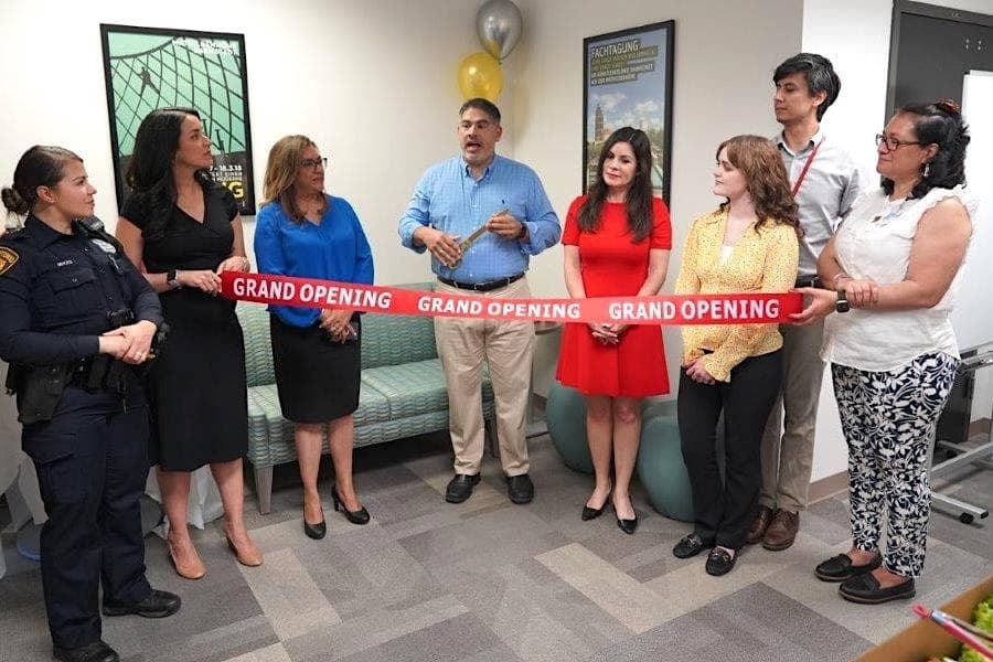 North San Antonio council member opens new field office