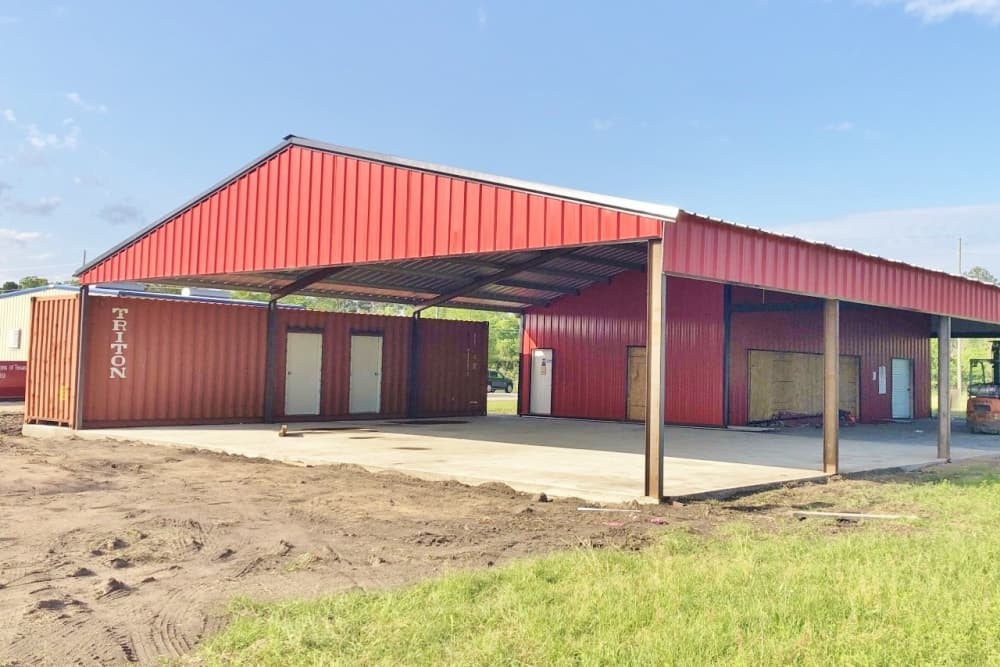 Crazy Train Bar to bring food trucks, full bar to Magnolia