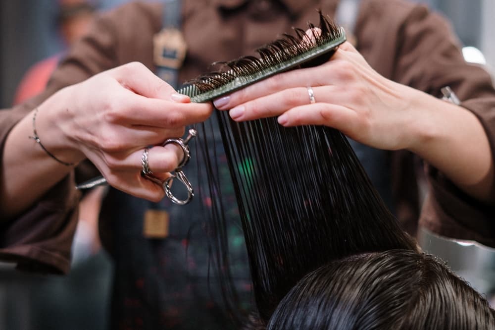 Local stylist opens new Georgetown salon
