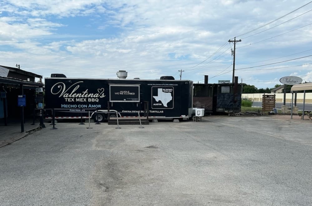Valentina's Tex-Mex BBQ to temporarily close South Austin truck, open Buda location
