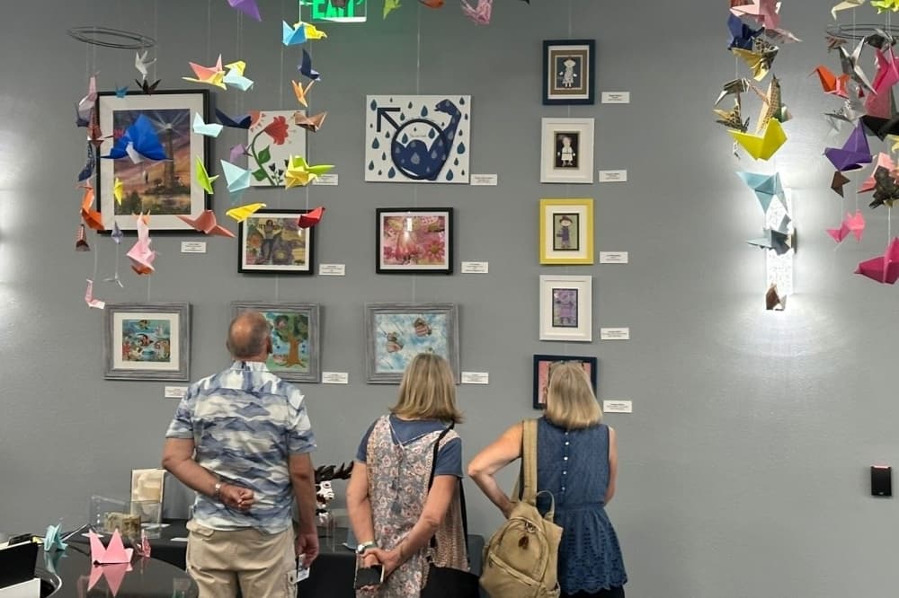 Free League City gallery displays paper art