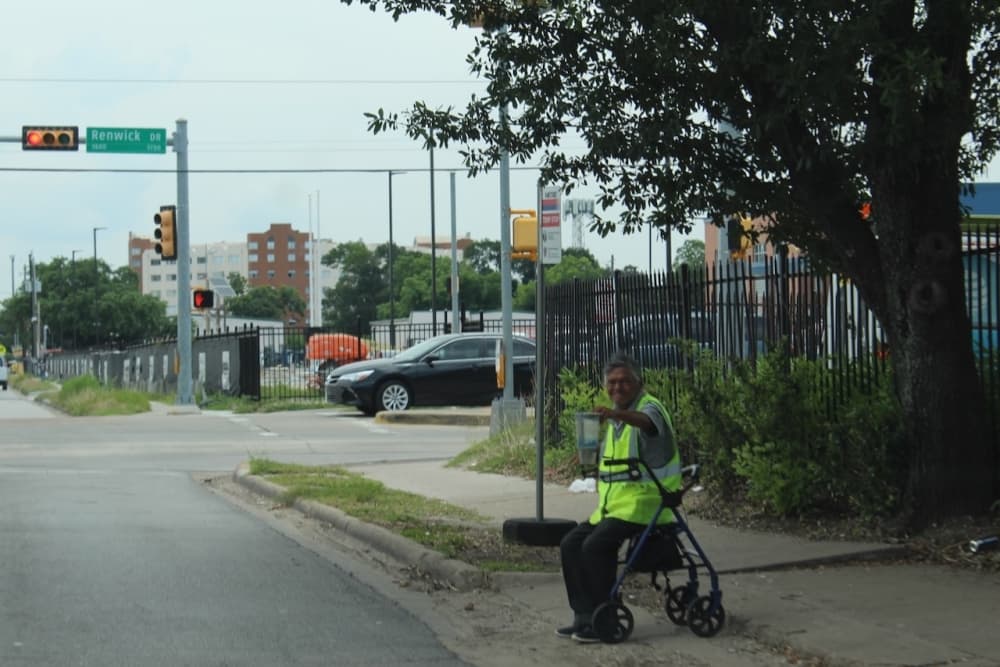 Uplift Harris pilot program to give $500 per month to low-income families
