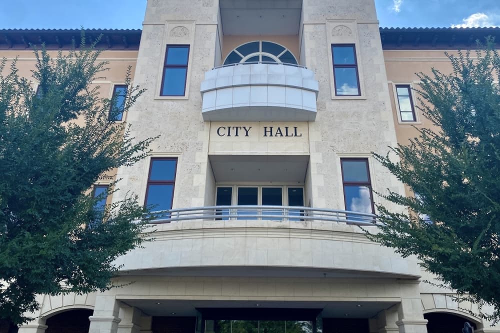 Colleyville residents to receive $35 gift cards this summer