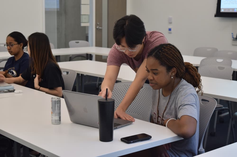 Student-led group Biokind Analytics uses data to help health care sector