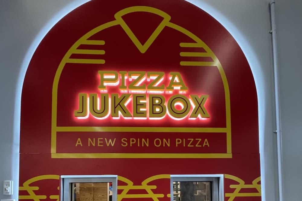 Pizza Jukebox, Red Mango unveils combined east Frisco eatery