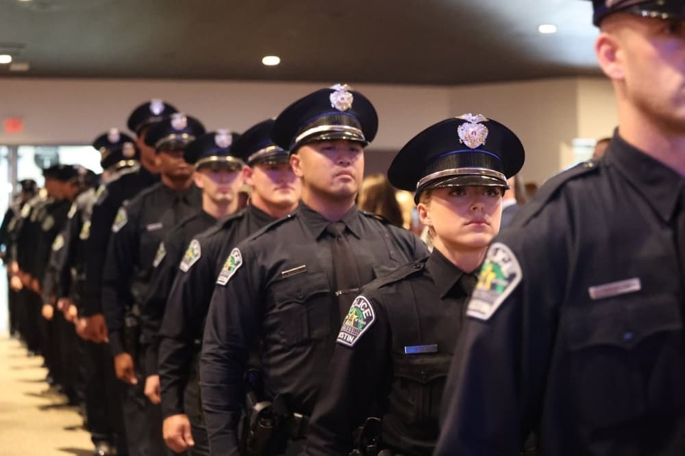 Tensions, resistance to change persist at Austin police academy as recruitment lags