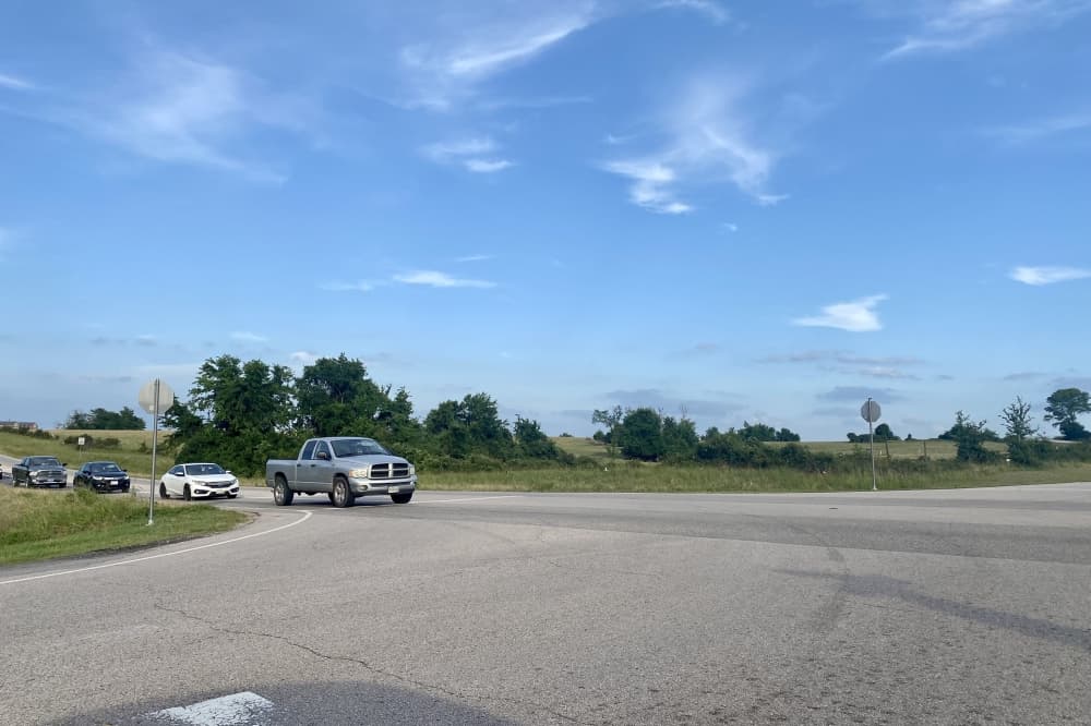 Montgomery council to push for roundabout at Lone Star Parkway, Buffalo Springs intersection