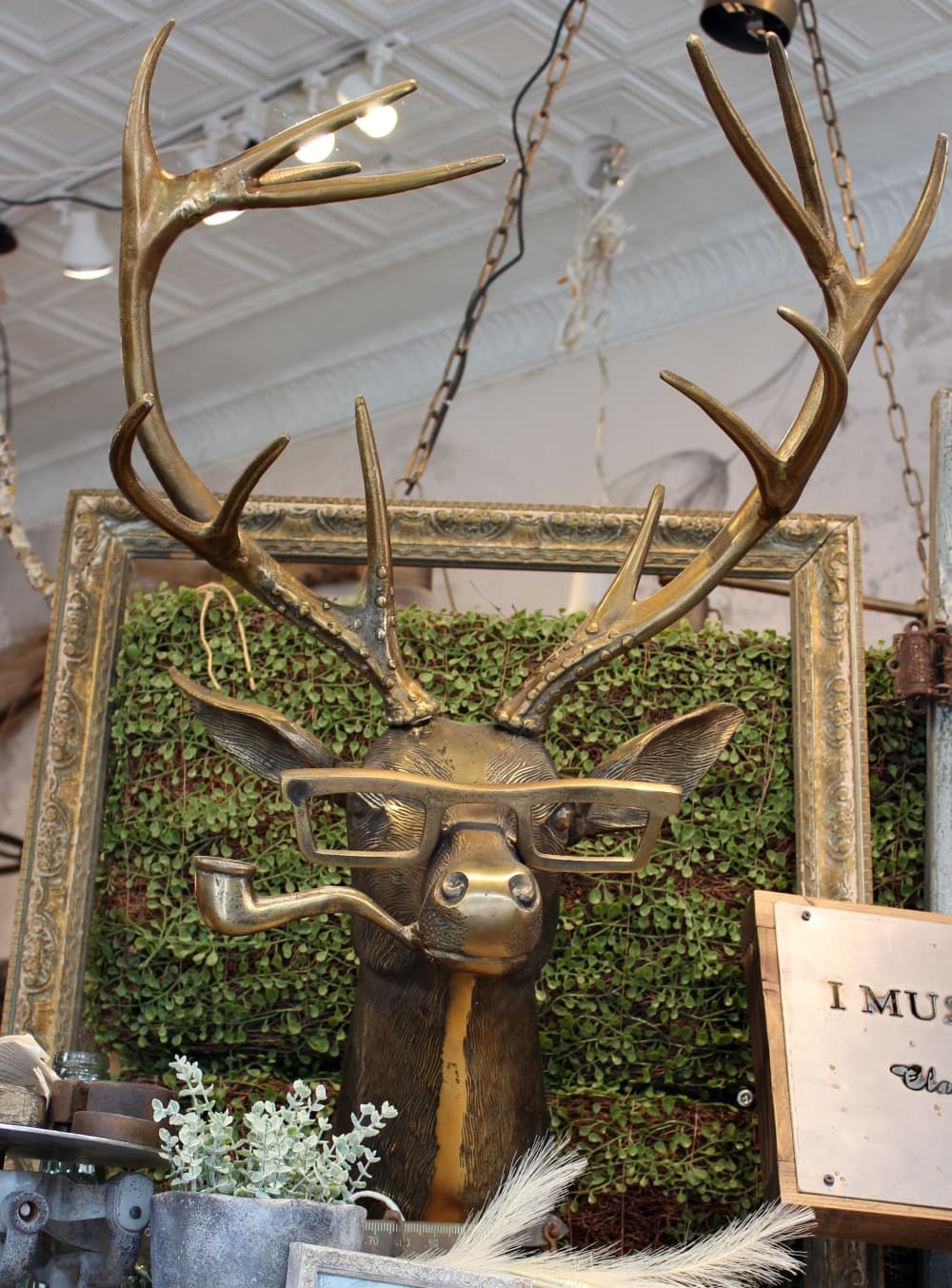 wall mount 