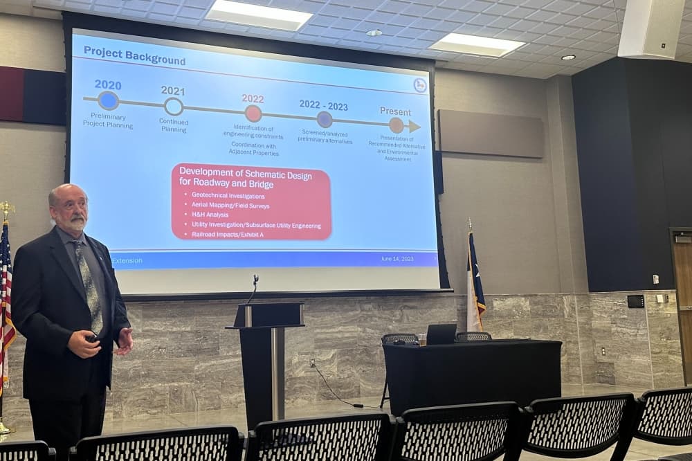 Senior Project Manager Blair Stocker gives a presentation about the project during the public meeting. (Lizzy Spangler/Community Impact)
