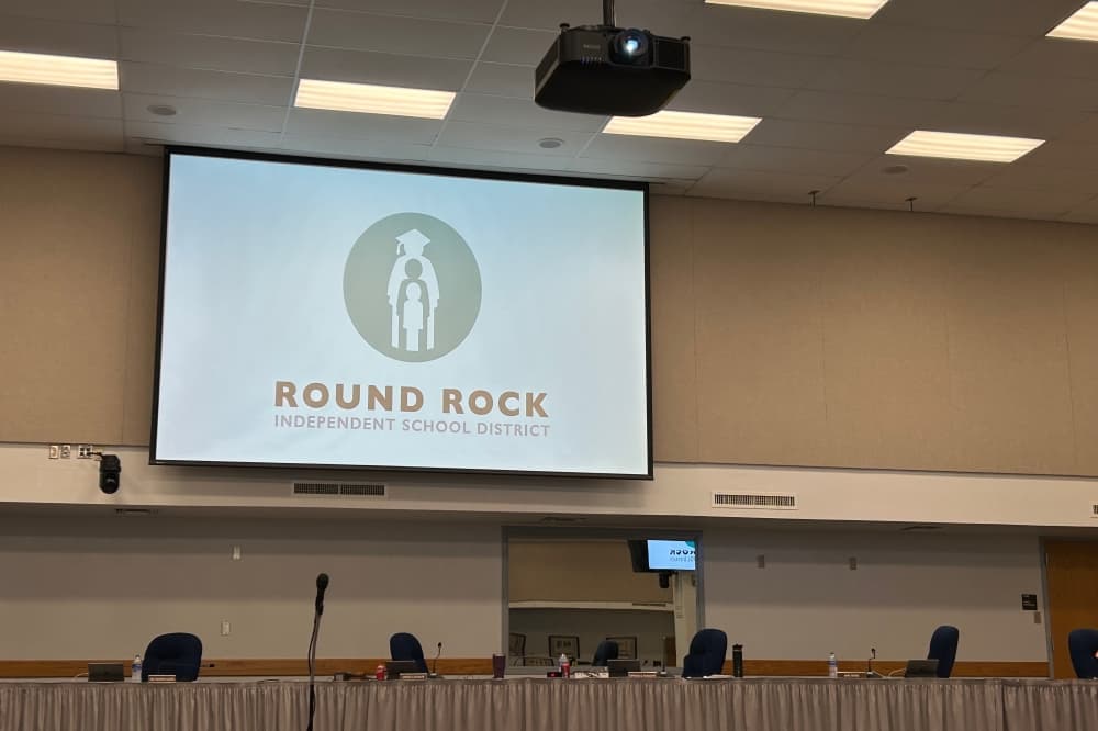 Round Rock ISD superintendent's contract extended to 2026