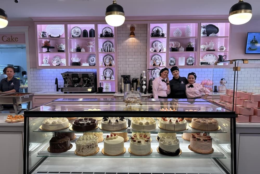 Yummy Tummy Pastries celebrates grand opening of new Humble bakery