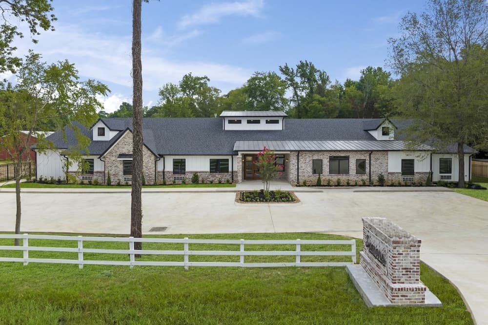 Seasons Assisted Living & Memory Care opening location in Magnolia