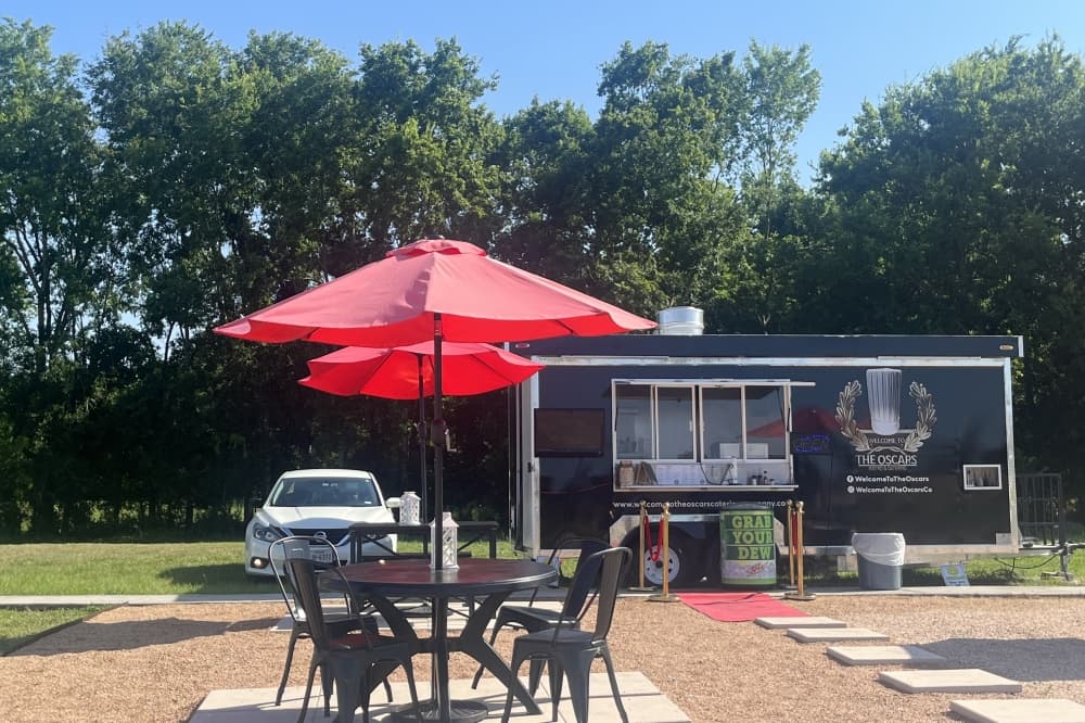 Welcome to the Oscar's Bistro & Catering Co. now serving in Montgomery