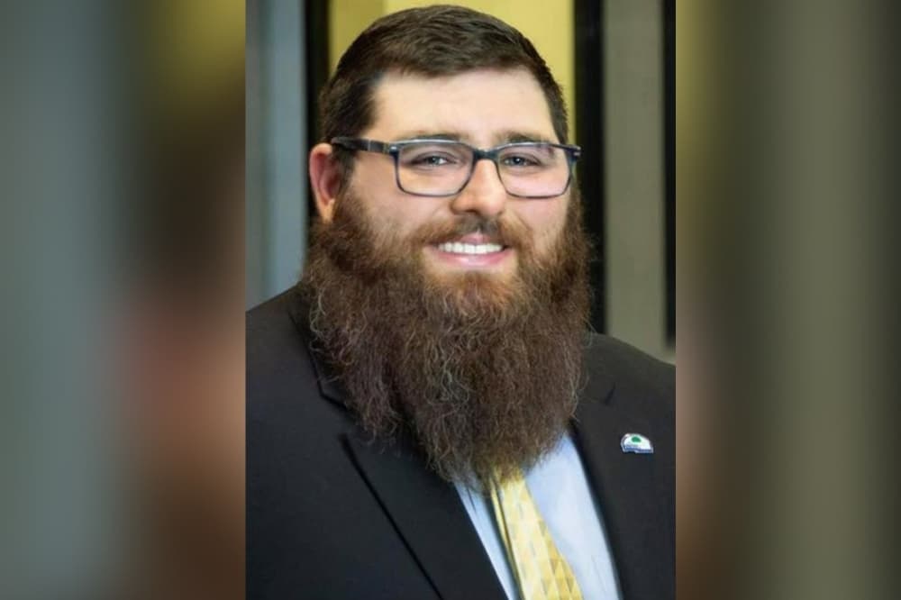 State Rep. Bumgarner opens office in Roanoke