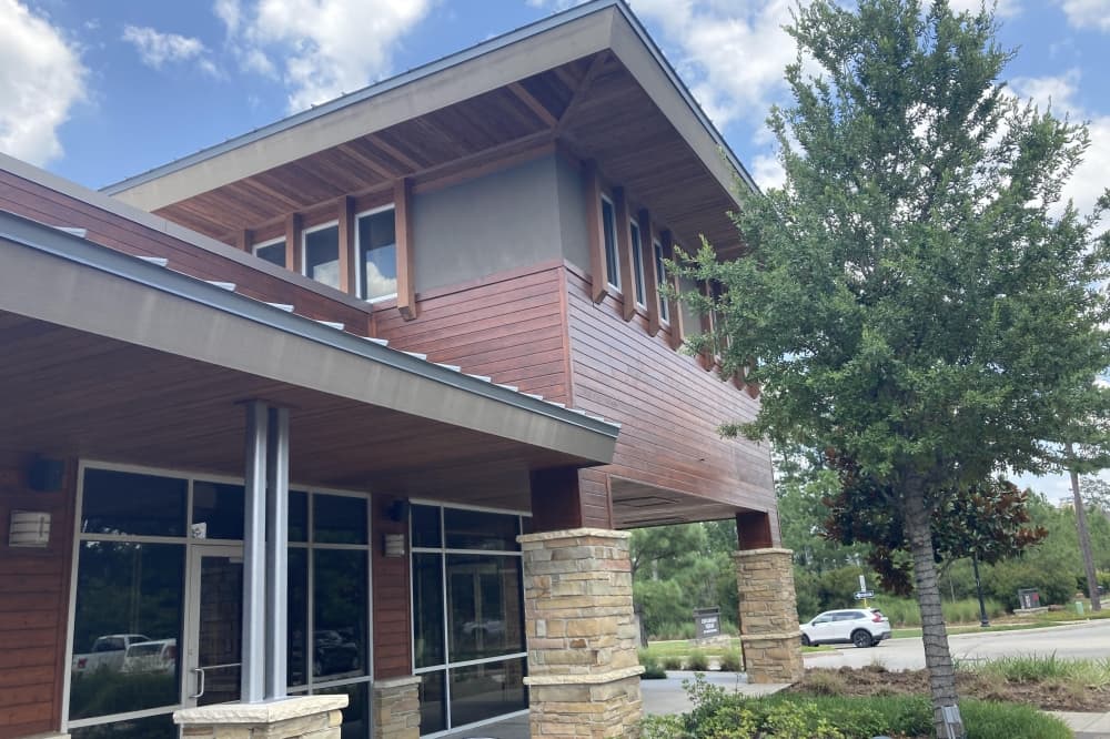 Southern Ice Co. creates family-friendly bar for Creekside Park community