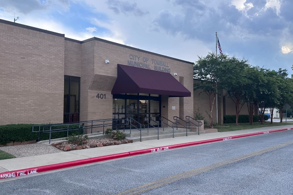 Tomball moves forward with short-term rental monitoring