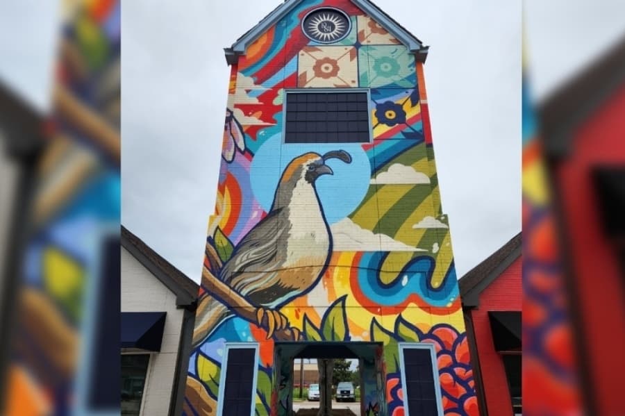 Missouri City Township Square reopens with improvements, new tenants