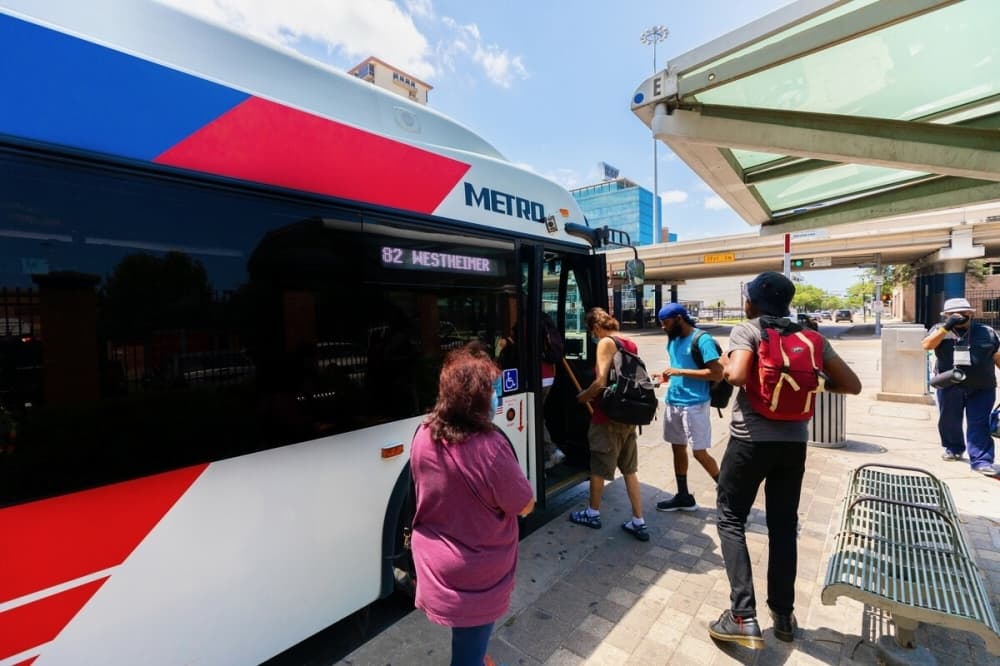 METRO awarded $40M in federal funding for low-emissions bus fleet
