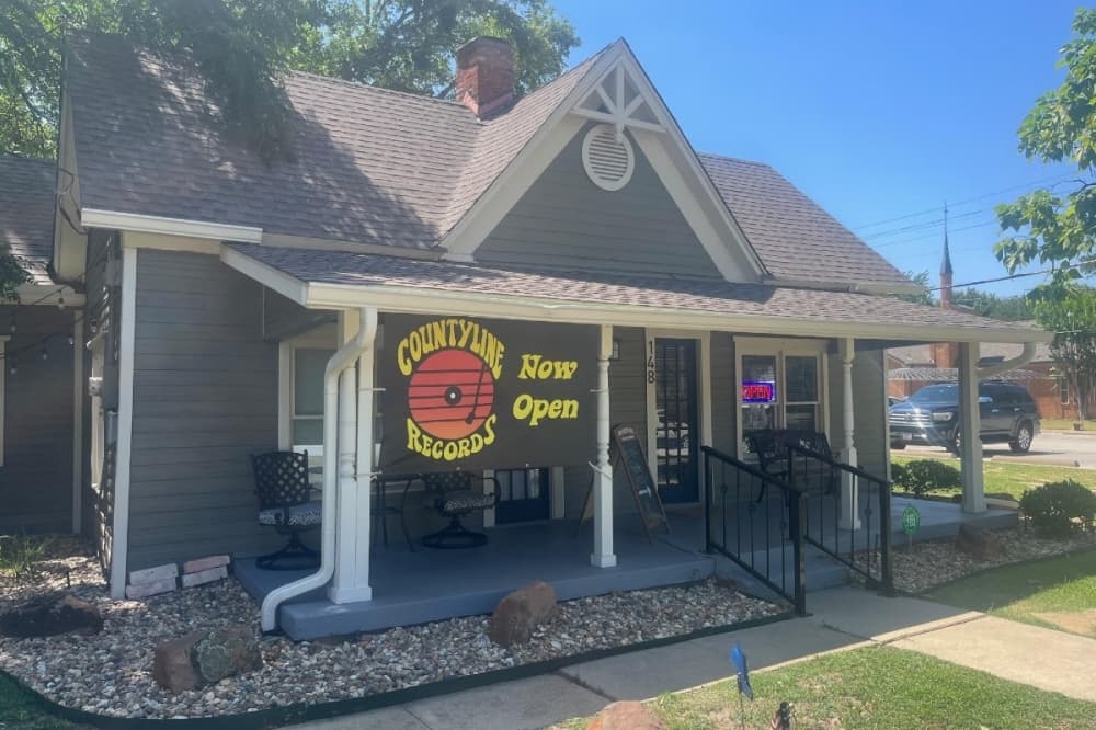 County Line Records moves to Old Town Keller