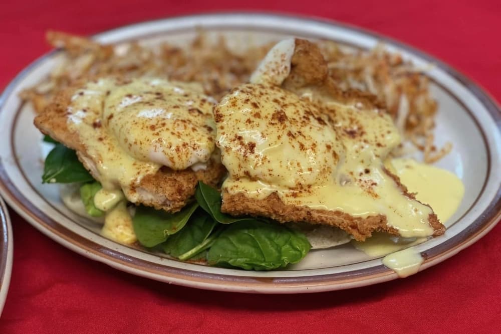 Waterfalls Cafe celebrates June opening for relocated location in Spring